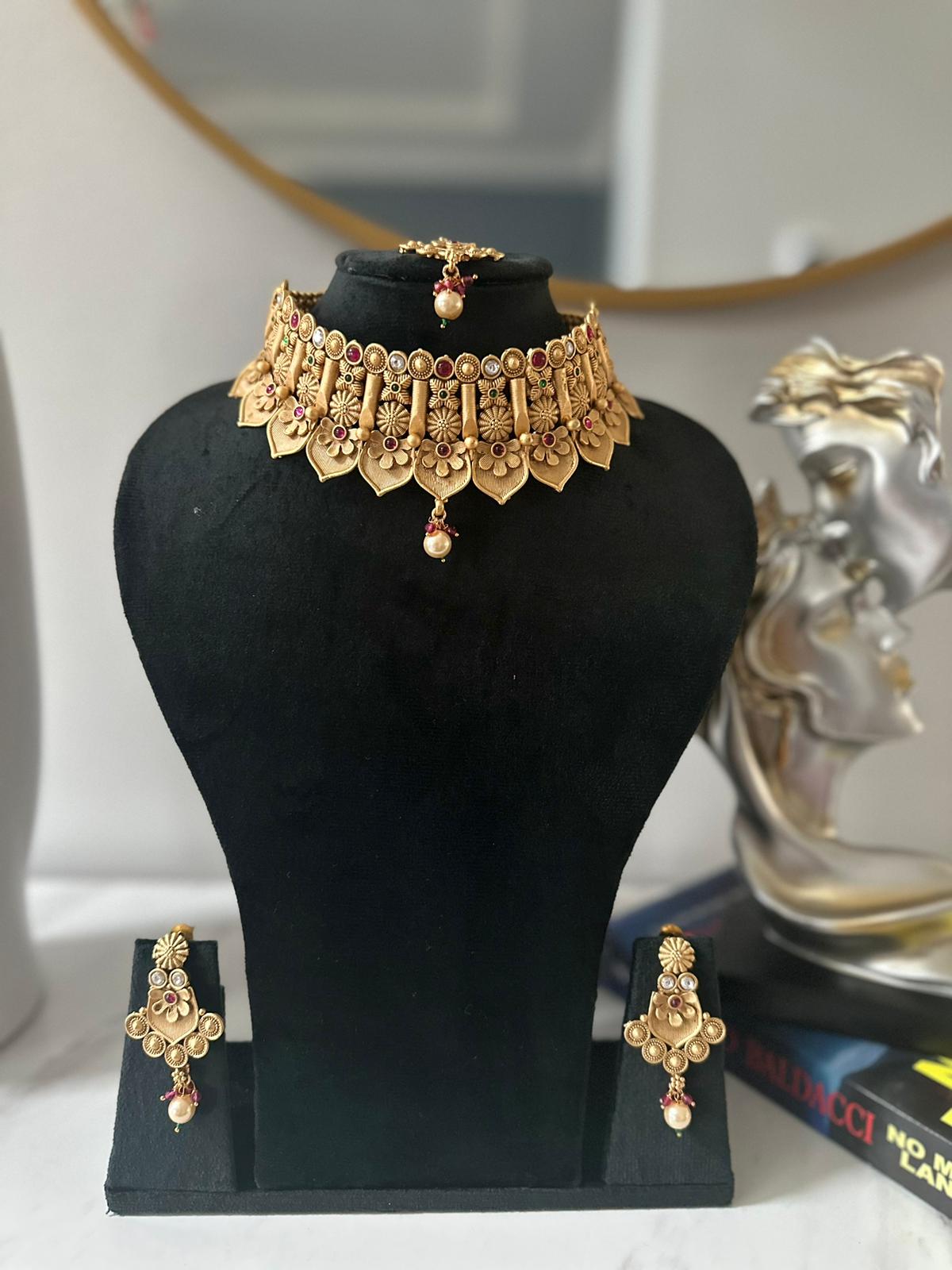 Gold Plated Bridal Rajwadi Heavy Choker Set