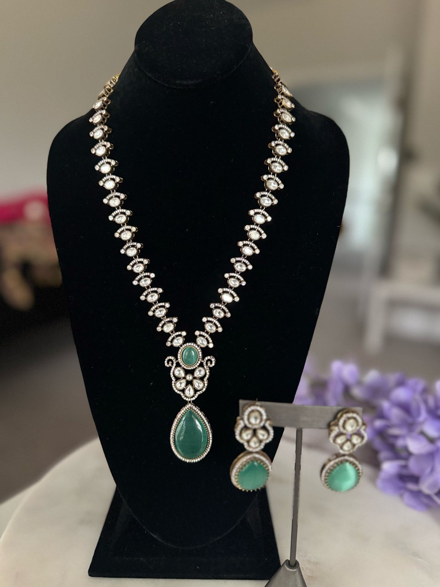 Beautiful Green Pendant Long Necklace Set with Drop Earrings